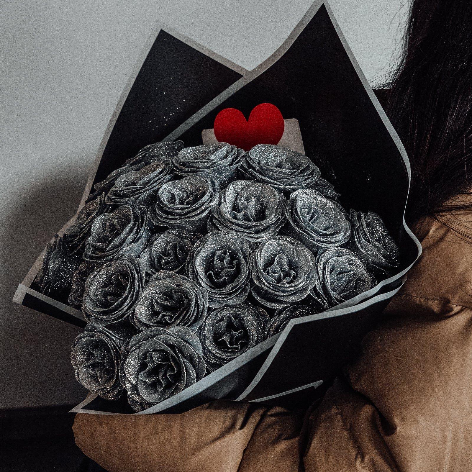 Forever Twinkle Rose Bouquet™︎ - Image 10